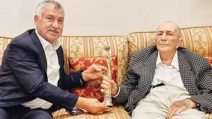 ‘Bay Sinema’ Türker İnanoğlu’na ziyaret ve ödül