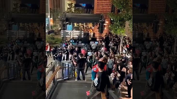 Geceden iPhone 15 kuyruğuna girdiler