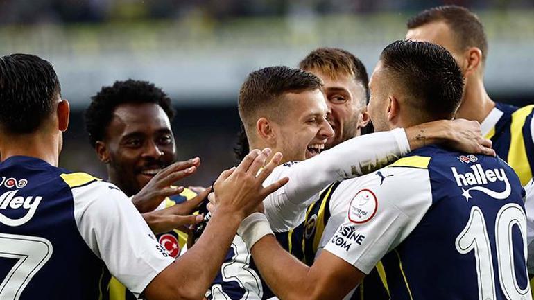 Fenerbahçe'de İsmail Kartal çılgına döndü! 'Ne yaptım ben'