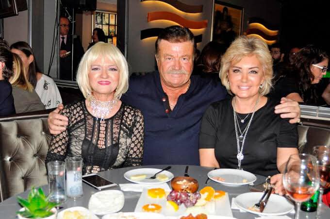 Taksim Çiçek Bar Yenilendi