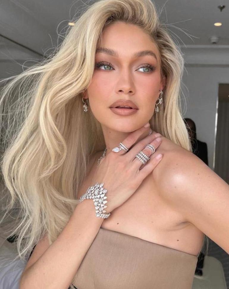 Gigi Hadid'den Filistin mesajı: Sözlerimin asla yeterli olmayacağını biliyorum