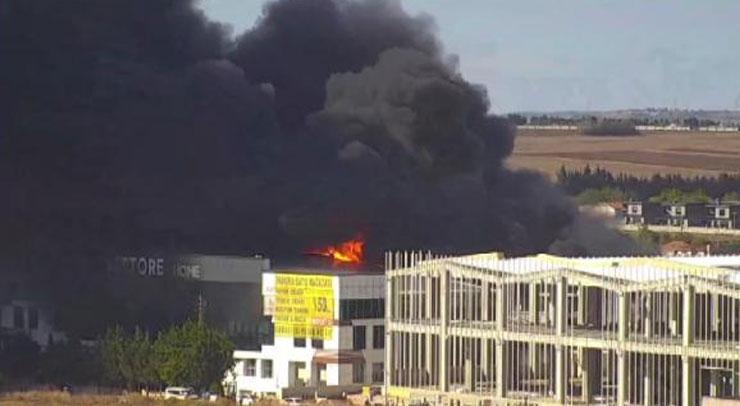 İstanbul’da korkutan yangın! Alevler kısa sürede büyüdü
