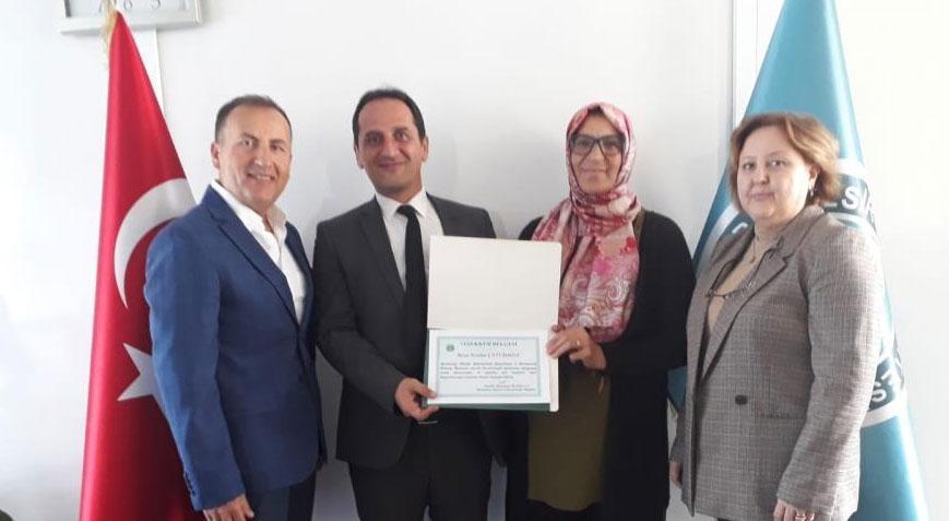 3 torun ve 5 çocuk sahibi üniversite öğrencisine teşekkür belgesi