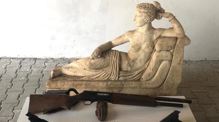 Bursa’da Roma Dönemi’ne ait 3 bin yıllık heykel ele geçirildi