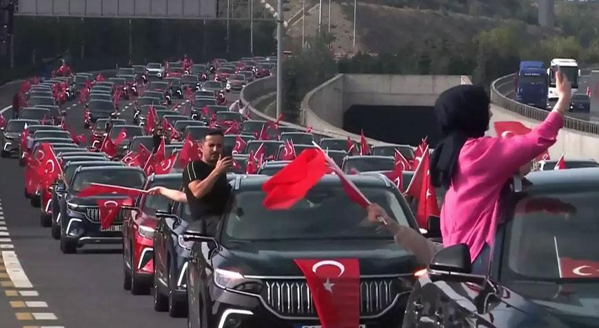 Herkes saat 14.30’u bekledi! 100’üncü yıl TOGG’larla kutlandı