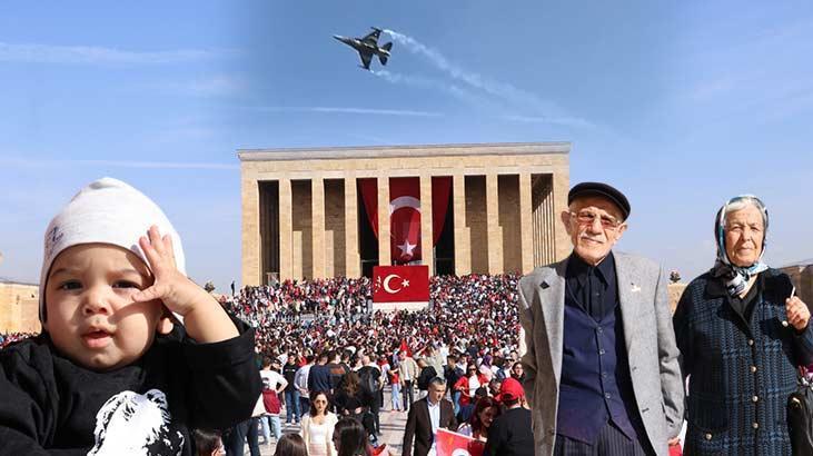 Vatandaşlar Ata’sına koştu! Anıtkabir’de ziyaretçi rekoru kırıldı