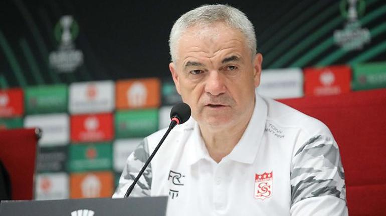 Şenol Güneş'in yerine Beşiktaş'a kim gelecek? Canlı yayında açıkladı