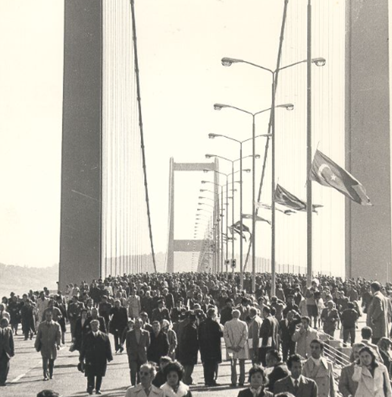 Cumhuriyetin 100'üncü yılı! 15 Temmuz Şehitler Köprüsü 50 yaşında
