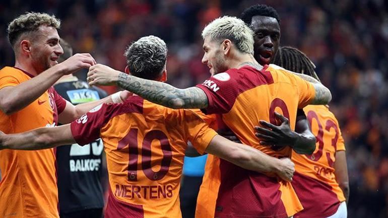 Spor yazarları, Galatasaray - Alanyaspor maçı sonrası hayran kaldı! 'Karabasan gibi'