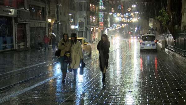 Son dakika... İstanbul'da kar yağışı! Meteoroloji’den yeni uyarı geldi