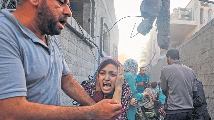 Gazze ikiye ayrıldı!