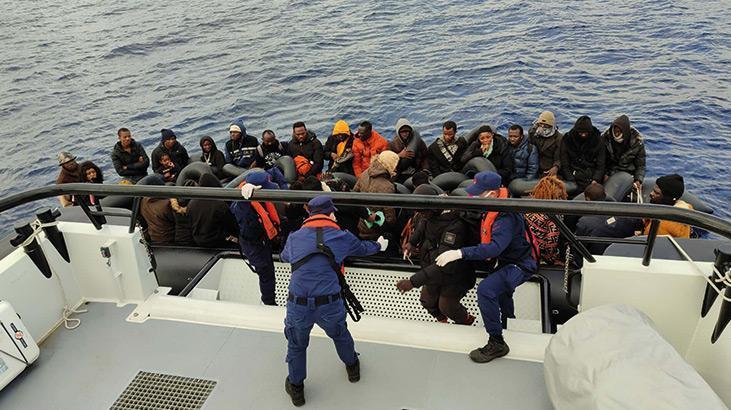 Yunan unsurları geri itti, 45 kaçak göçmen kurtarıldı