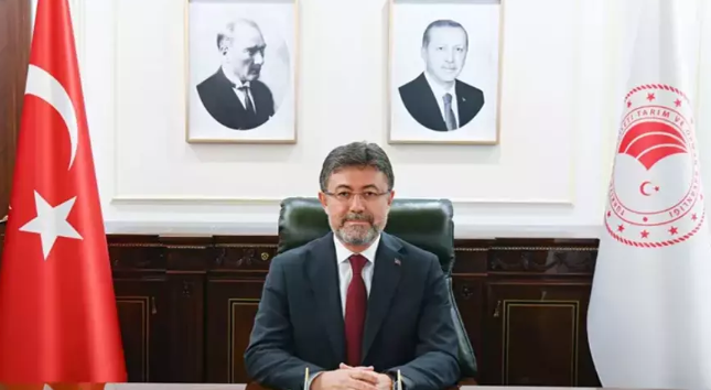 Bakan Yumaklı, “Bir damla da sen ol” diyerek herkesi seferberliğe davet etti