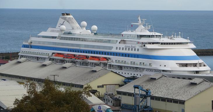 Trabzon’a Rus turist akını