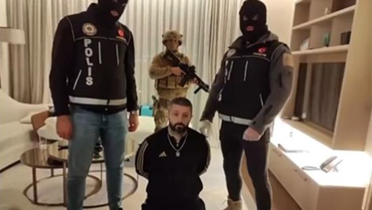 Son dakika! Bakan Yerlikaya duyurdu: Uluslararası uyuşturucu kartelinin elebaşı Nenad Petrak İstanbul’da yakalandı