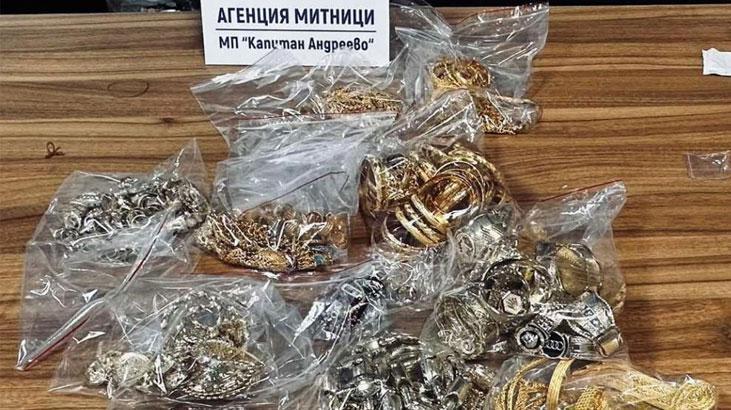 Kaçak altın ve gümüş takı ele geçirildi