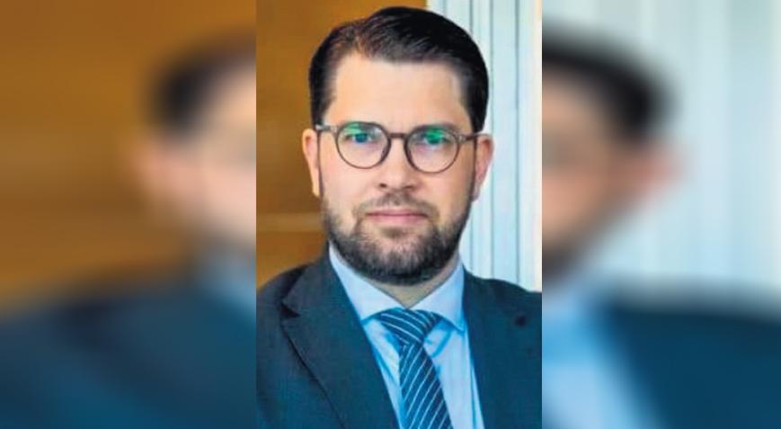 İsveçli ırkçı lider camilere kafayı takmış!