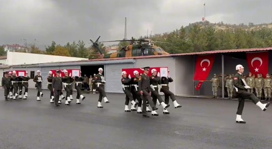Pençe-Kilit şehitlerine veda! Memleketlerine uğurlandı