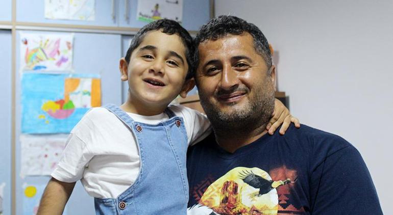 2 aylıkken teşhis kondu! 4 yaşındaki Halil'İ hayata döndüren hamle