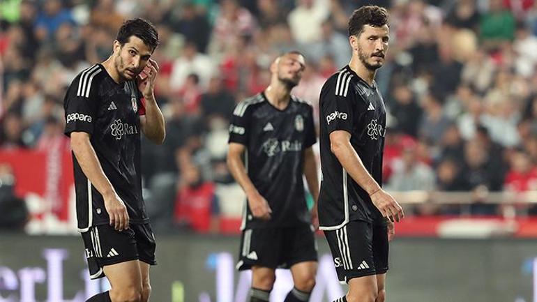Beşiktaş'ın mağlubiyeti sonrası Eric Bailly'e patladı! 'Tüm ekibin kimyasını bozdu'