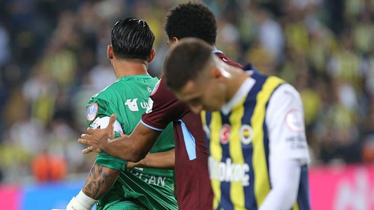 Fenerbahçe - Trabzonspor maçı sonrası Livakovic'e sert çıktı! 'Hiç maç kazandıramayacak mı?'