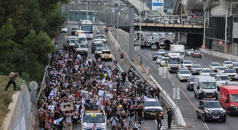 Netanyahu şokta! Tel Aviv'den Kudüs'e yürüyorlar! 'Neredesiniz?'