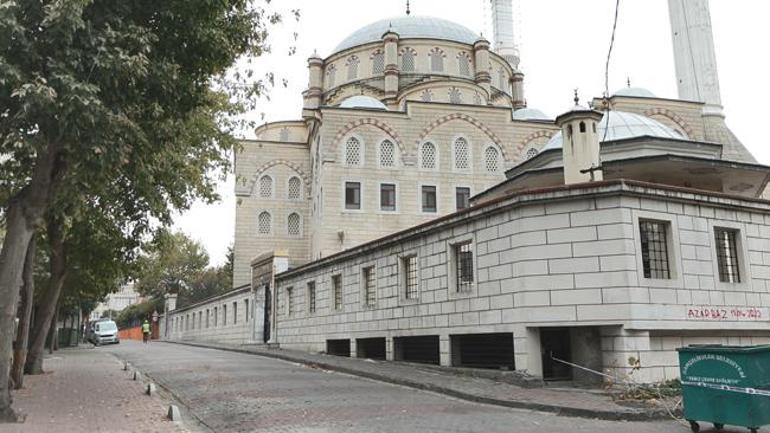 Minarelerde deprem korkusu: Karar aldık kısaltıyoruz