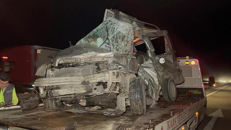 Bursa'da zincirleme kaza! 4 araç birbirine girdi: 1 ölü, 2 yaralı