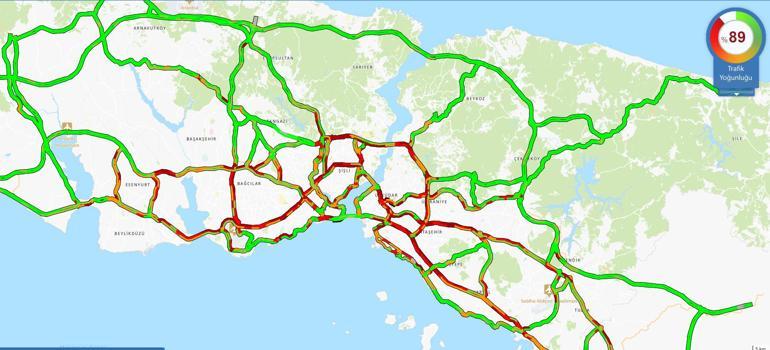 Son dakika... Valilik ve AKOM'dan İstanbul için uyarı! Trafik yoğunluk yüzde 90'a yaklaştı