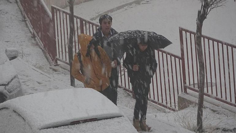 Meteoroloji'den kar uyarısı! Dondurucu soğuklar geliyor: İstanbul, Ankara, Bursa...
