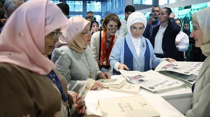 Emine Erdoğan, COP28’de Bakanlığın standını ziyaret etti! Sıfır atık vurgusu