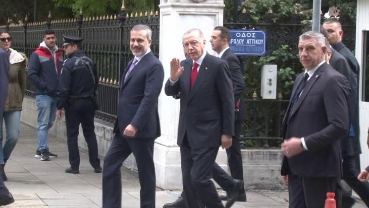 Erdoğan’dan Türkçe seslenen Yunan gazeteciye yanıt