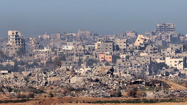 Gazze’de hayatını kaybedenlerin sayısı 18 bine yaklaştı