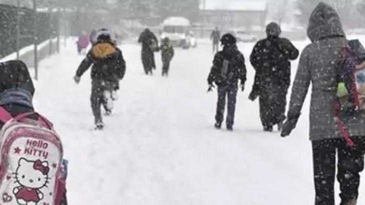 Iğdır’da kar yağışı! Okullara bir gün ara verildi