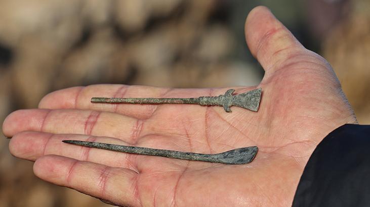 Müthiş keşif, tam bin 800 yıllık: Bu aletler kutsal alanda çıkarıldı