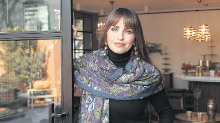 ‘Erkek baskısıyla yaşamak üzüyor’