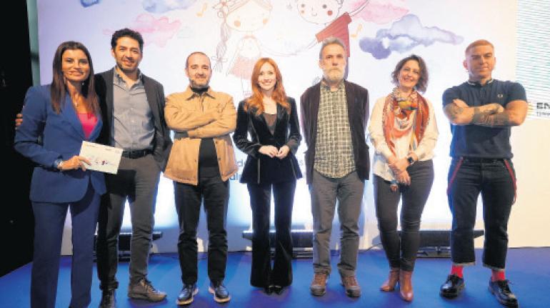 Eşitlikçi ninniler