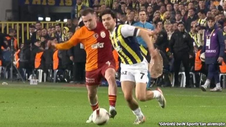 Fenerbahçe-Galatasaray derbisinde en çok tartışılan pozisyon! 'VAR için kanıt yok, penaltı olmalıydı'