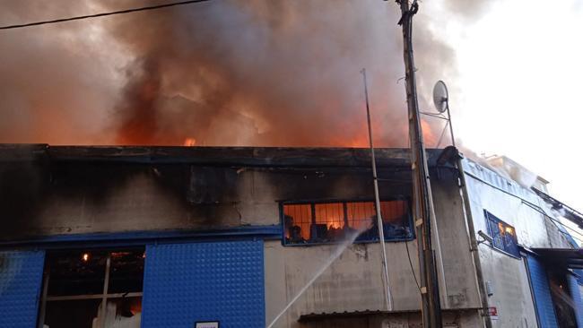 Maltepe'de iş yeri yangını! Ekipler sevk edildi