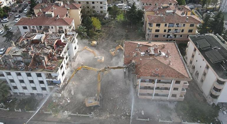 Prof. Dr. Şükrü Ersoy'dan Marmara için uyarı! 'Süre doldu, her an deprem olma potansiyeli var'