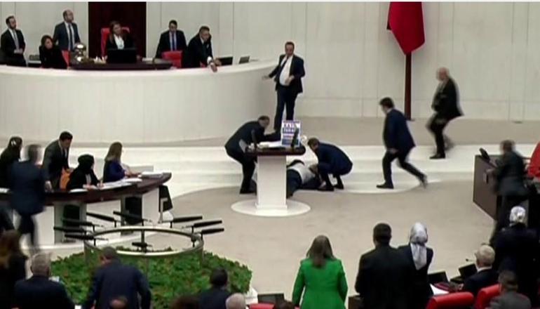 Son dakika: Meclis'te fenalaşan milletvekili Hasan Bitmez hayatını kaybetti