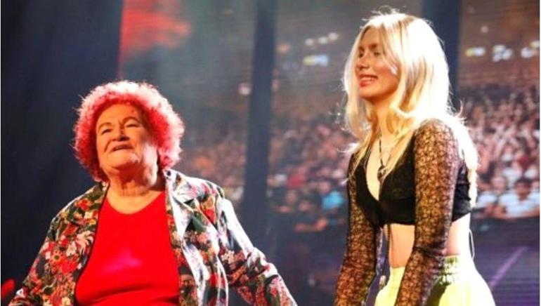 Selda Bağcan'ın konser provası kıyafeti gündem oldu