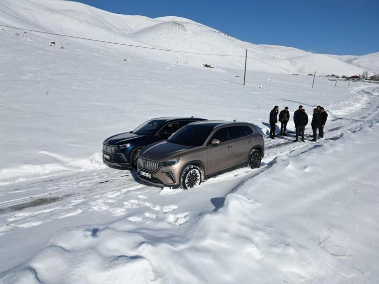 2 Togg'u 20 santimetre karla kaplı yollarda test ettiler! İşte çıkan sonuç