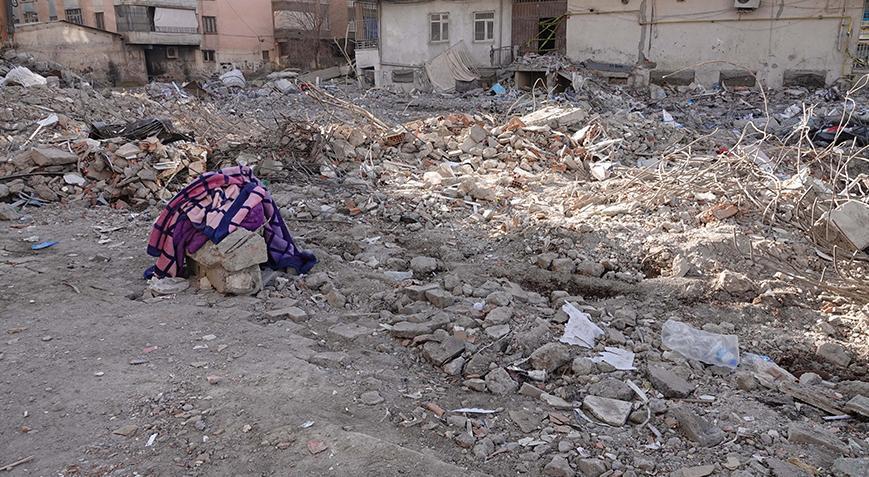 60 kişiye mezar olan apartmanın müteahhidi için istenen ceza belli oldu