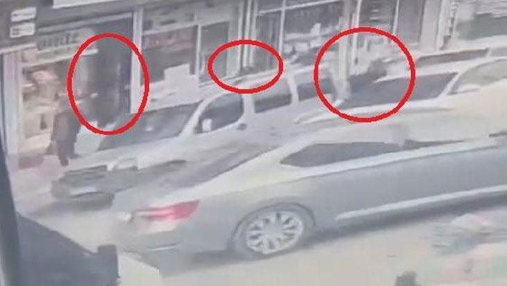 Otomobilden inip, maskeleri taktılar! Hedeflerinde kilolarca altın var