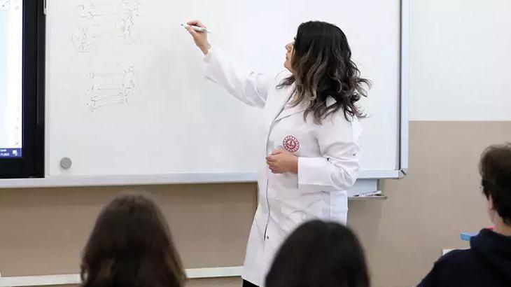 Milli Eğtim Bakanlığı, öğretmenlerin mazerete bağlı yer değiştirme sonuçlarını açıkladı