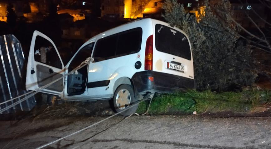 İnşaat alanına düşmekten teller sayesinde son anda kurtuldu