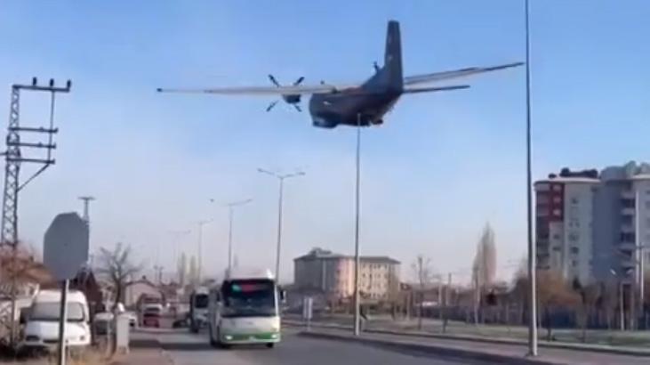 Son dakika…Kayseri’de korku dolu anlar! C-160 tipi askeri uçak acil iniş yaptı