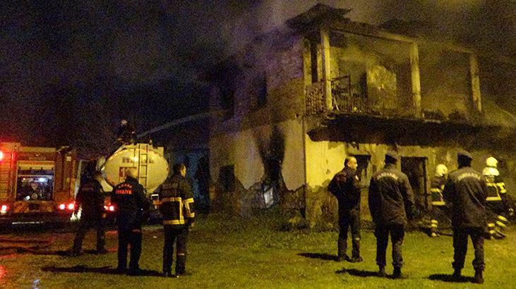 Adana'da kahreden olay! Anne ve iki çocuğu yangında öldü