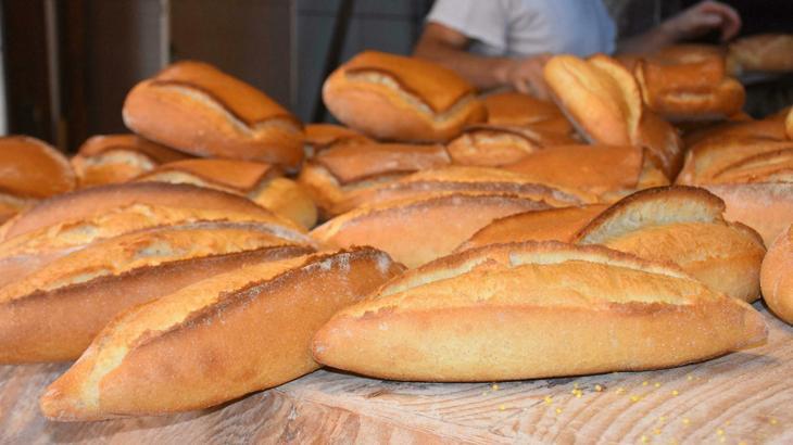İzmir’de ekmek fiyatlarına zam